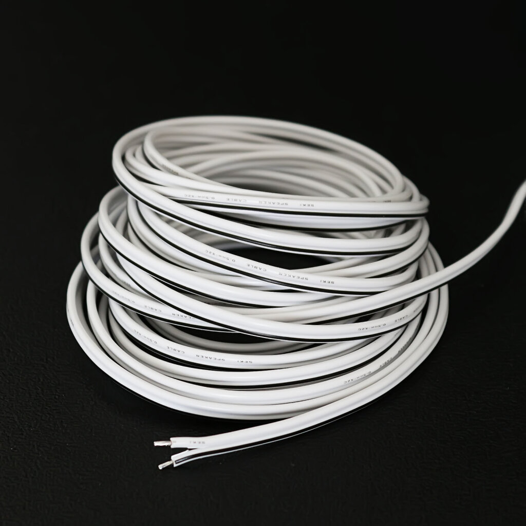 Meter Flachkabel mit offenen Kabelenden – angelötet an den Ausgang