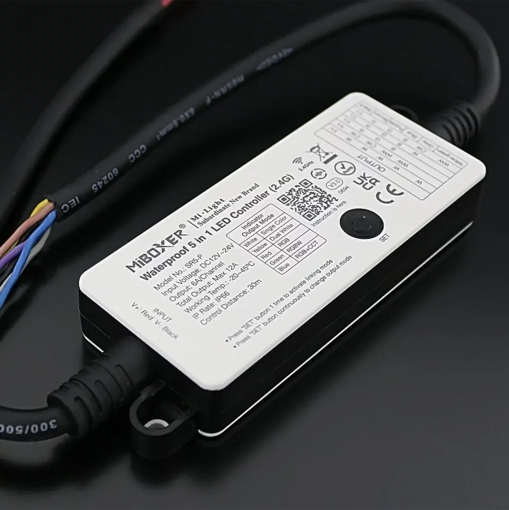 wasserdichter 5 in 1 LED-Controller IP66 | für alle 24VDC LED-Streifen | 2.4GHz MiBoxer