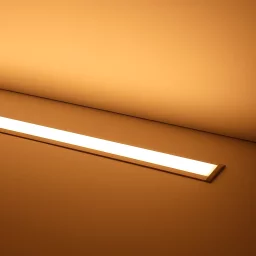 LED-Einbau-Profil RESESSED, versenkbar in Decke & Wand, breit und tief, ALU silber eloxiert, Diffusor weiß mattiert opal - für LED-Streifen bis 18mm Breite