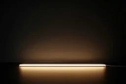 LED-Streifen 230V -- 120 × 2835 LEDs/m - 2700 K warmweiß - wasserfest IP65 - dimmbar - nach Maß ab 10 cm bis 25 Meter