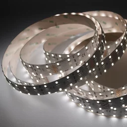 LED Streifen 24V 3-reihig - RGB & tageslichtweiß - mehrfarbig - steuerbar - dimmbar - nach Maß ab 10 cm bis 7,5 Meter